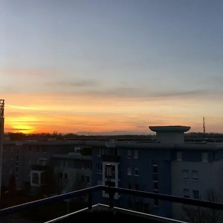 Privatif Spa, Jacuzzi , Wifi, Netflix Apartment Straßburg